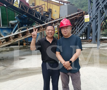 華盛銘重工售中現(xiàn)場指導